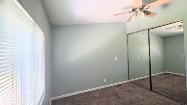 Building Photo - 4bed 2bath 3 car garage and Rv Boat Parking- Gorgeous Single Story House