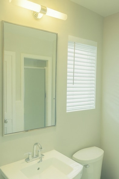 Building Photo - 6159 Bandera Ave