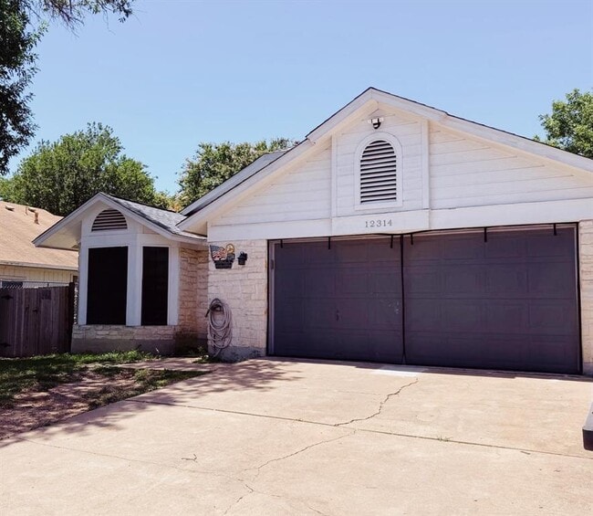 Building Photo - 12314 Thompkins Dr