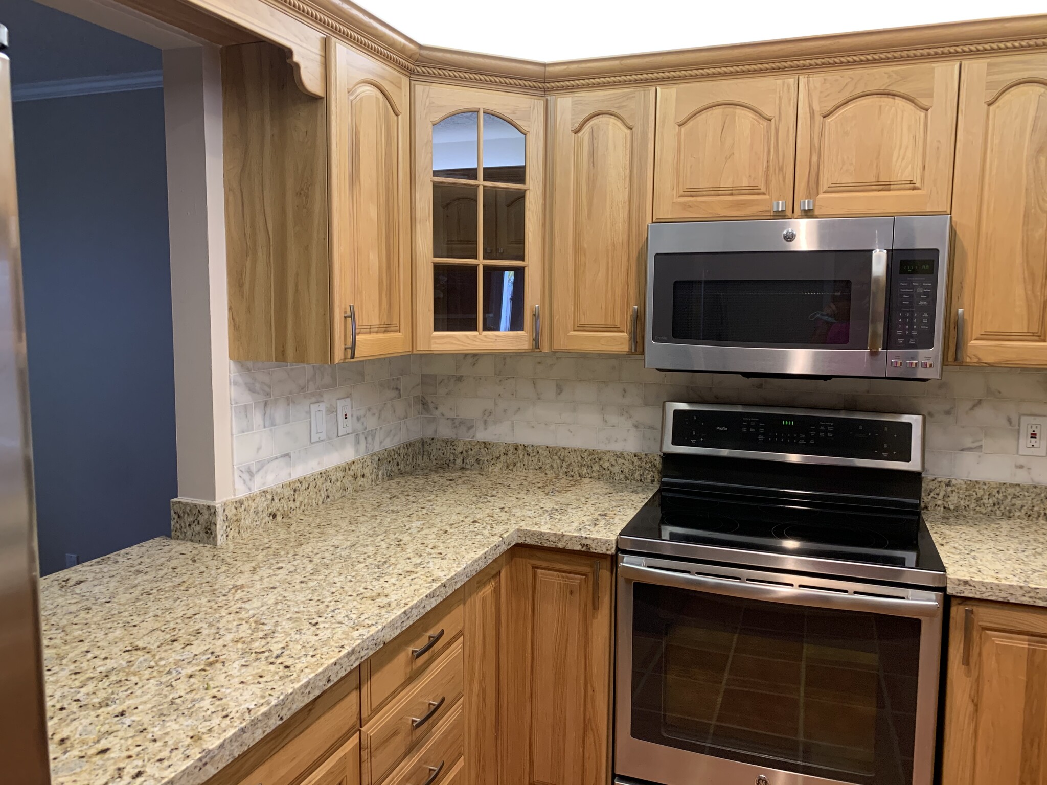 Kitchen - 921 SE 13th St