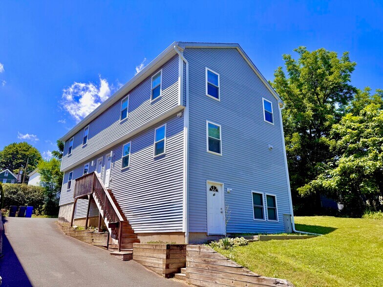 Building Photo - 40 Oil Mill Rd
