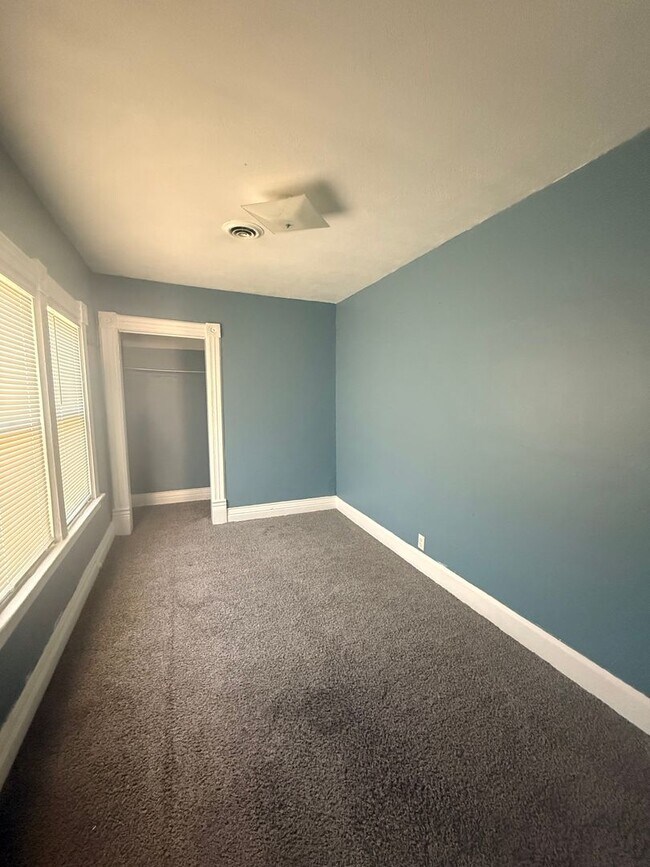 Building Photo - 1113 Ferguson St