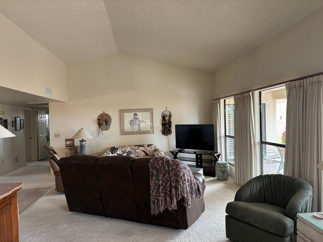 Building Photo - Amazing Golf Course Home in 45+ Active Adult Resort Community!!!  Available for April 16, 2026 th...