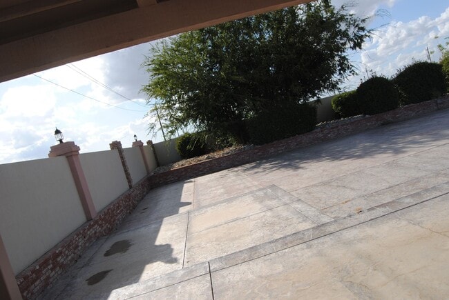 Building Photo - 114500 Maricopa Hwy