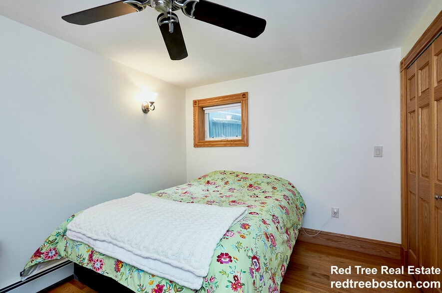 Building Photo - 16 S Russell St