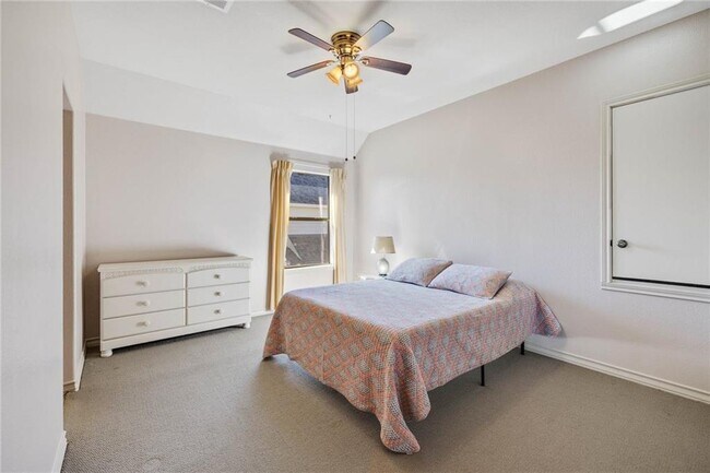 Building Photo - 601 Riley Trl
