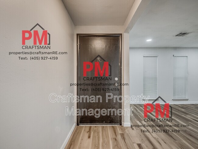 Building Photo - 132 NW 80th St