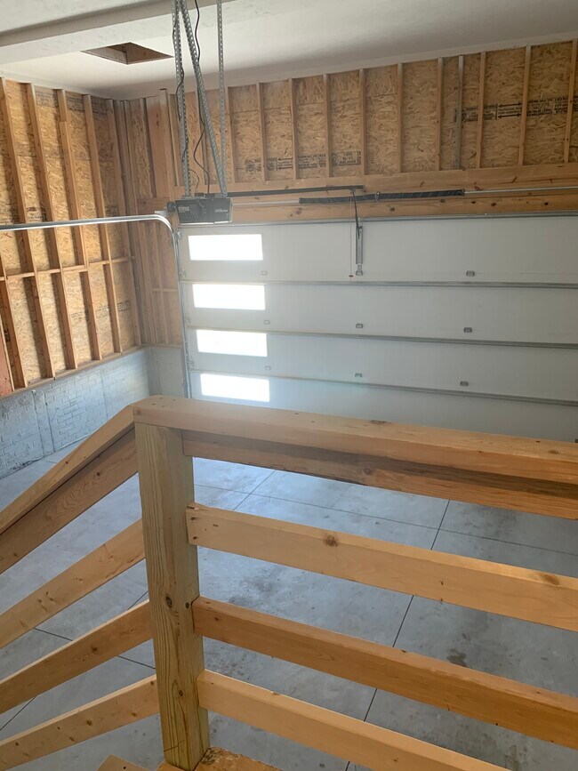 Building Photo - 5043 W Amarillo Dr