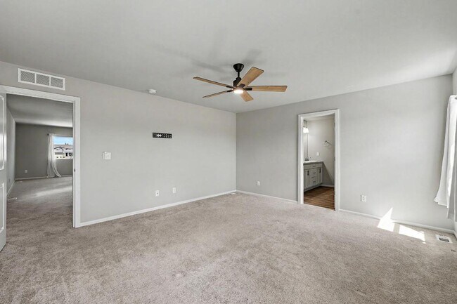Building Photo - 15065 Iverson Lp SE