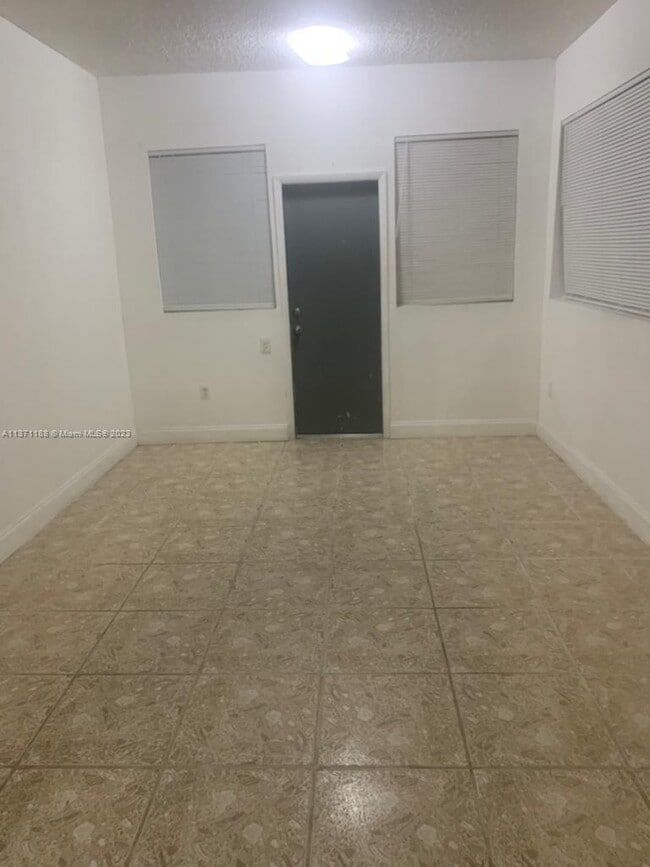 384 Tamiami Canal Rd 384 Tamiami Canal Rd Miami FL 33144 Apartment
