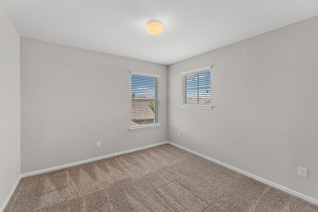 Building Photo - 29243 Jacobs River Dr