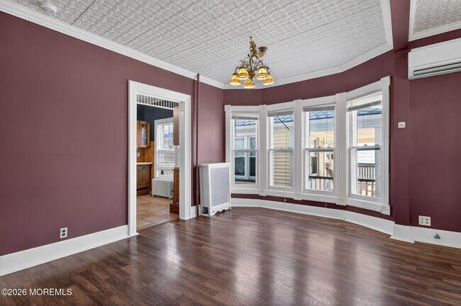 Building Photo - 31 Embury Ave