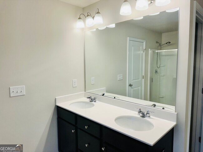 Building Photo - 7062 Mimosa Blf