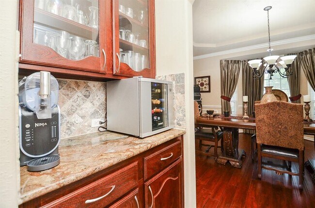 Building Photo - 25419 Richton Falls Dr
