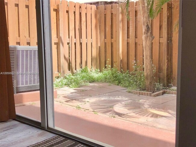 Building Photo - 8527 NW 108th Ave