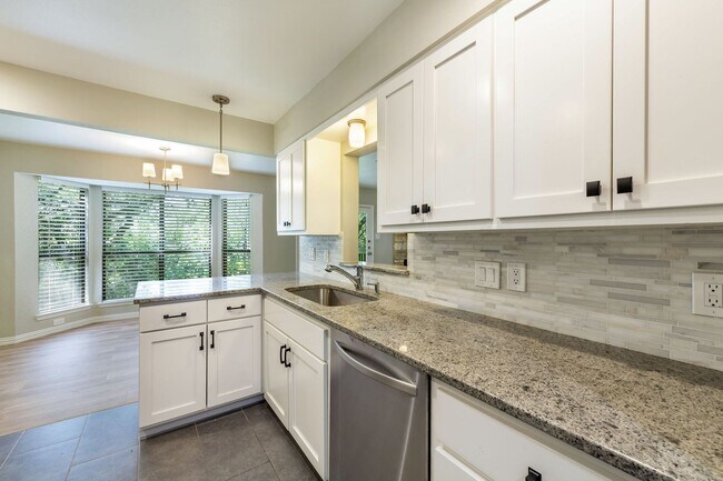 Building Photo - 4404 Travis Country Cir