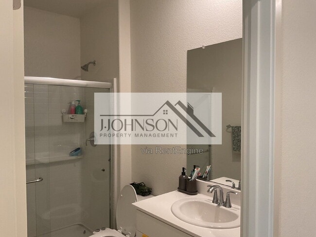 Building Photo - 16411 Bandon Ln