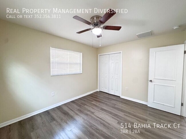 Building Photo - 514 B Track Ct