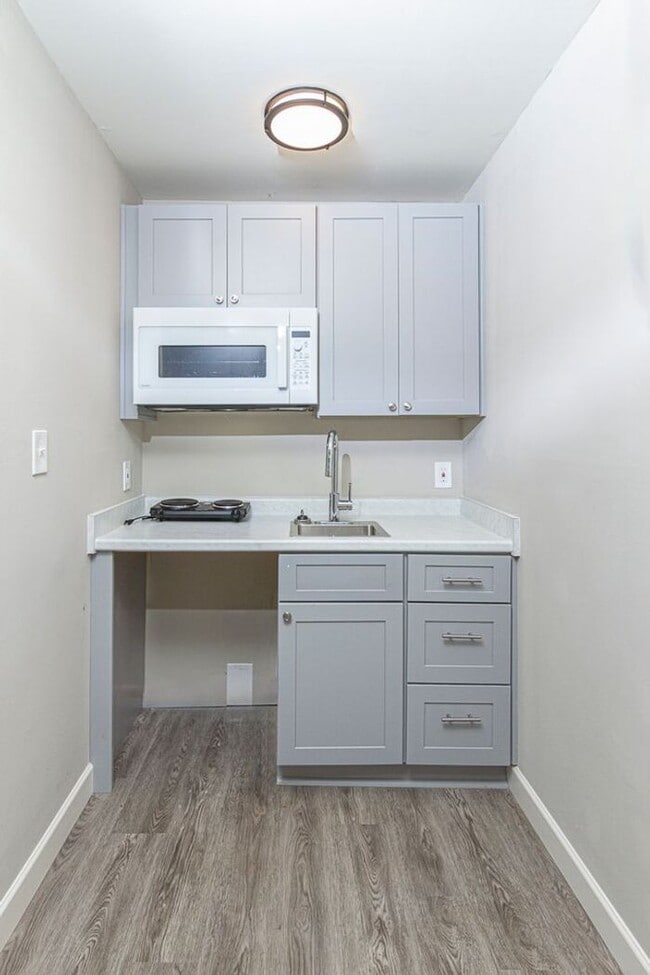 Building Photo - Brand New Studio Apartment with Hardwoods,...