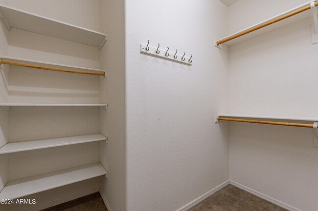 Building Photo - 2623 E San Mateo Dr