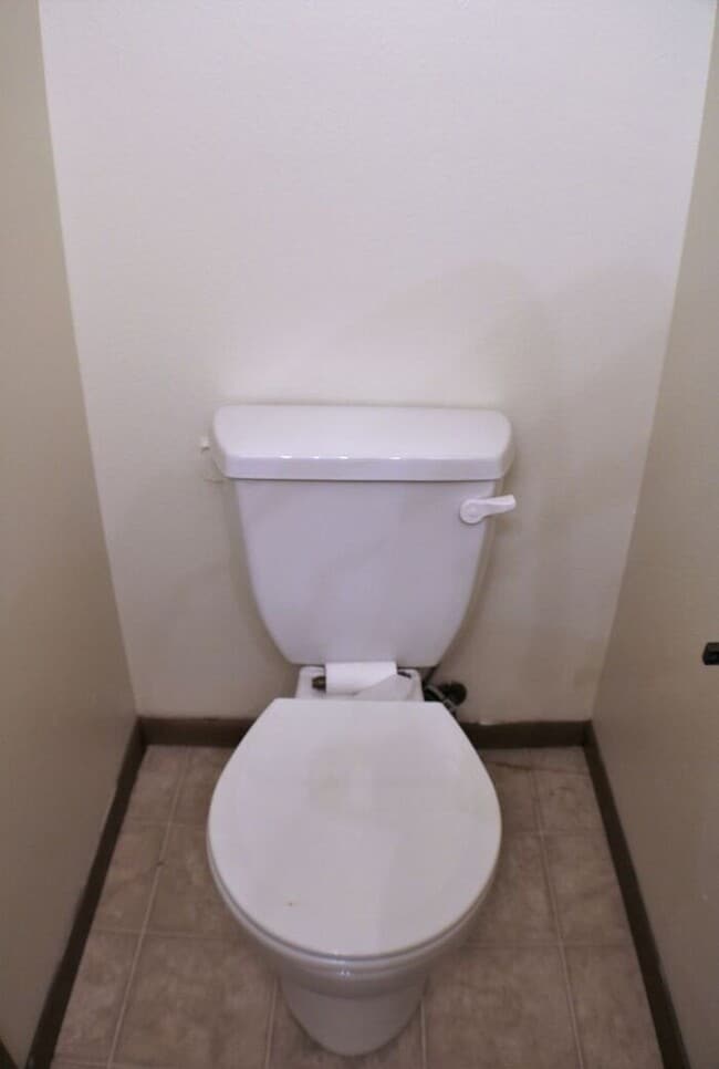 Building Photo - $1,450 | 3 Bedroom, 2.5 Bathroom Town Home...