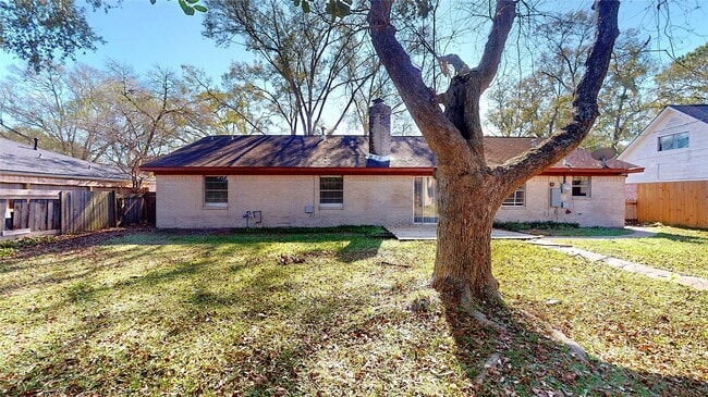 Building Photo - 5005 Cedar Creek Dr