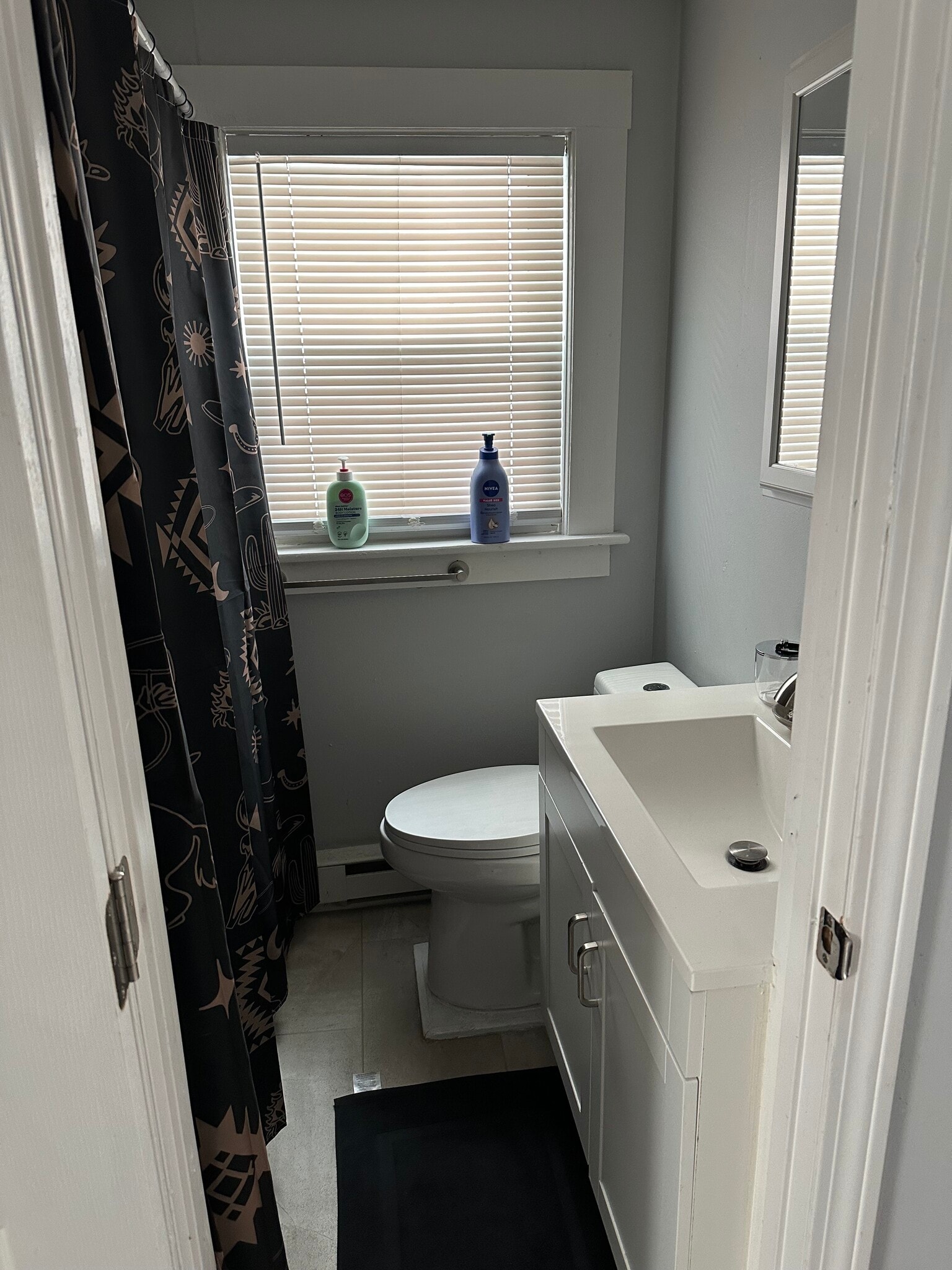 Building Photo - 53 Gilford Ave