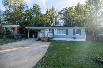 Building Photo - 306 47th St