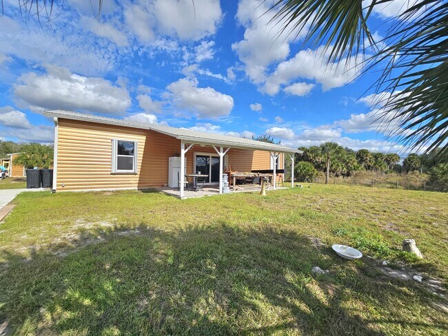 Building Photo - 19835 NW 266th St