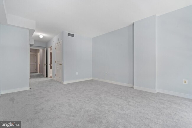 Building Photo - 631 D Street NW