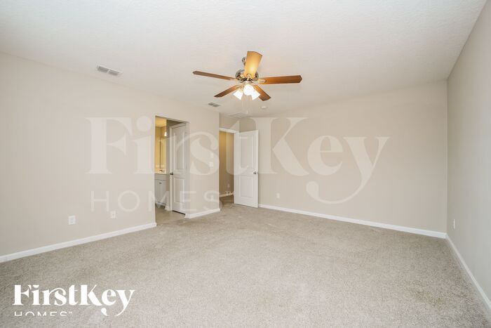 Building Photo - 75543 Canterwood Dr