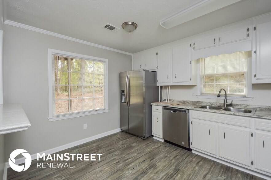 Building Photo - 25 Beaverdam Ct