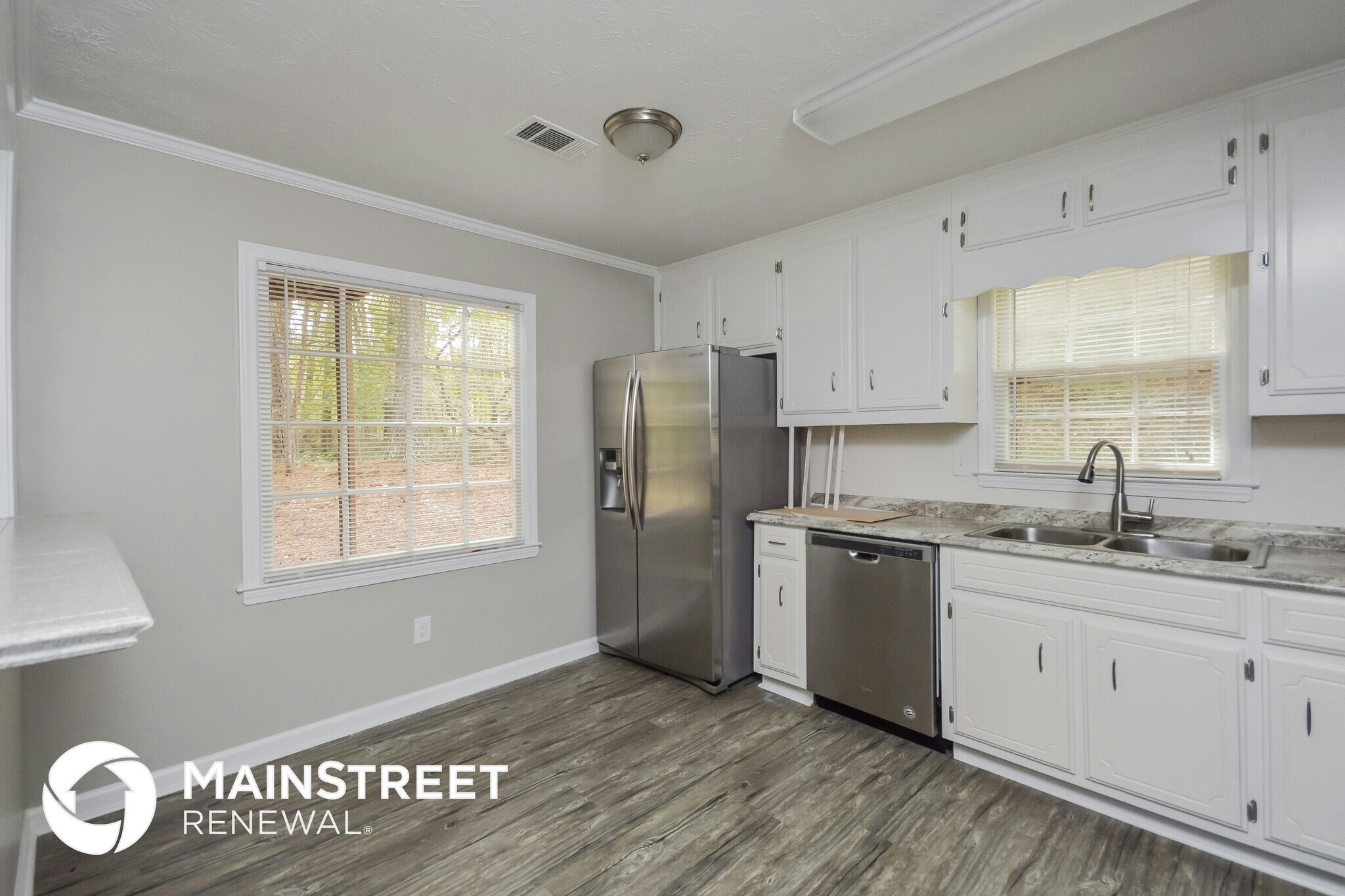 Building Photo - 25 Beaverdam Ct