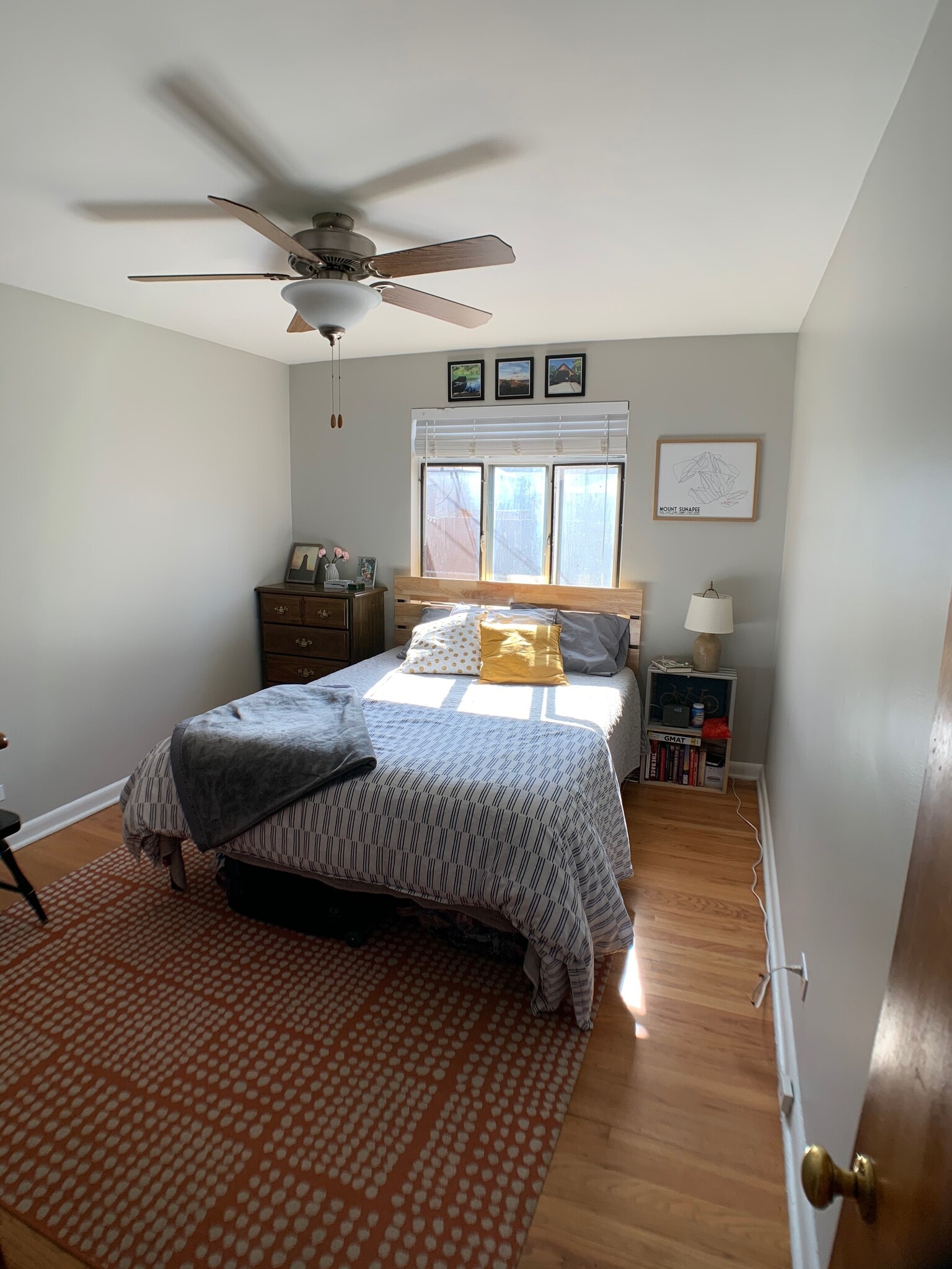 Building Photo - 727 Clermont St