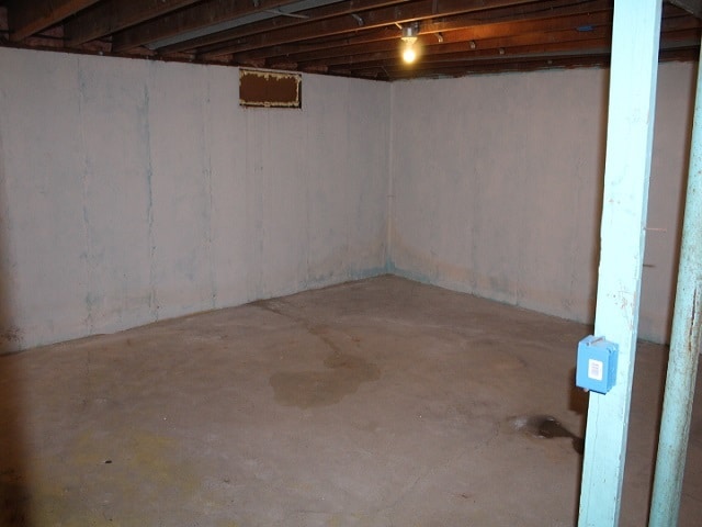 Building Photo - 240 S Fair Ave