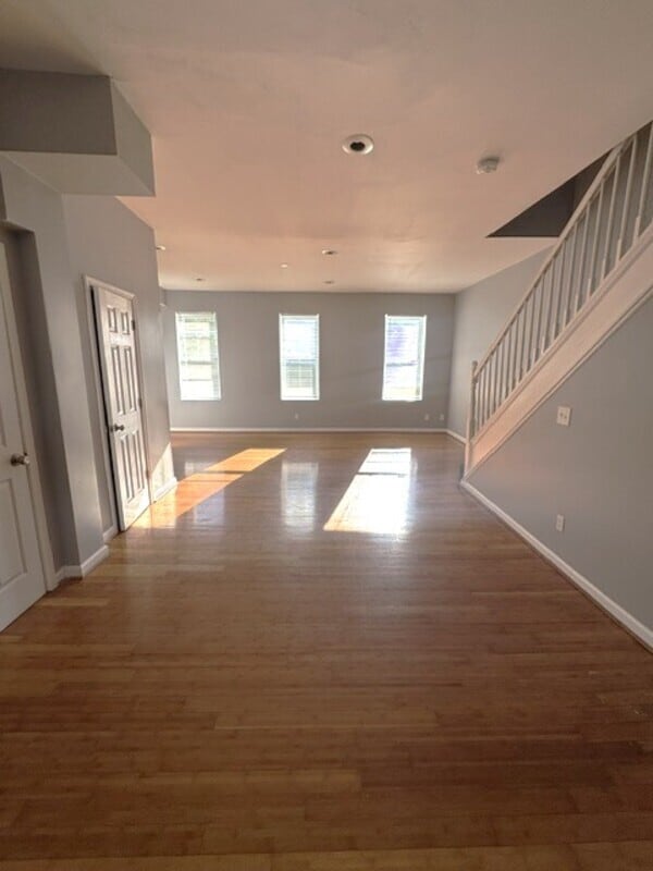 Building Photo - 2101 Chelsea Terrace