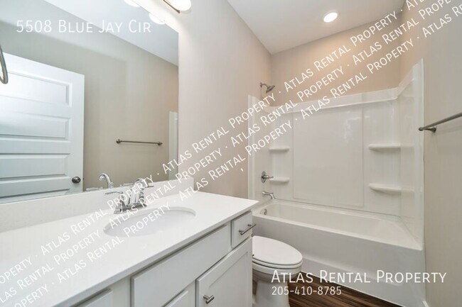 Building Photo - 5508 Blue Jay Cir
