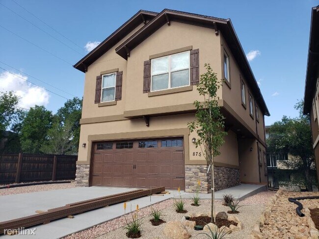 Primary Photo - 4 br, 3.5 bath House - 875 Redemption Pt