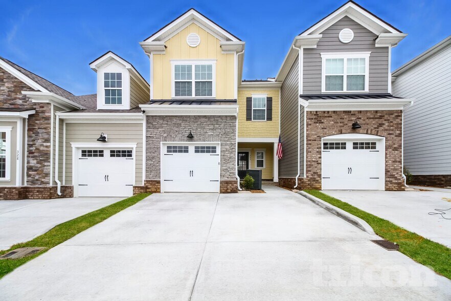 Building Photo - 324 Kinsale Dr