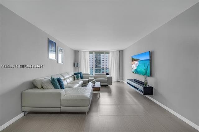 Building Photo - 19390 Collins Ave