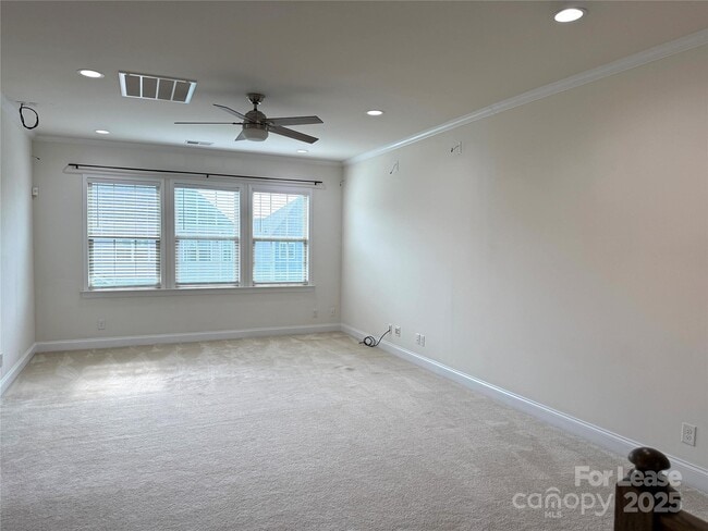 Building Photo - 1691 Spears Dr NW