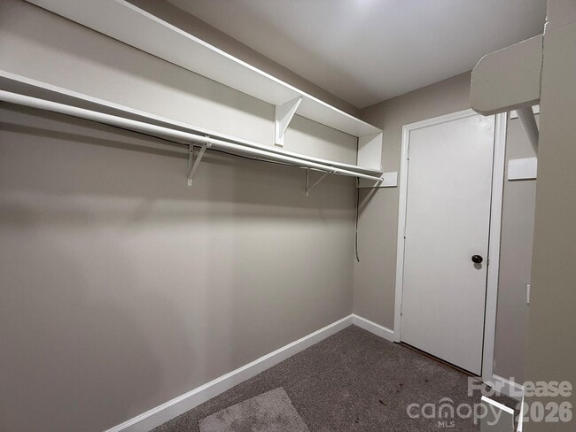 Building Photo - 10900 Rail Tye Pl