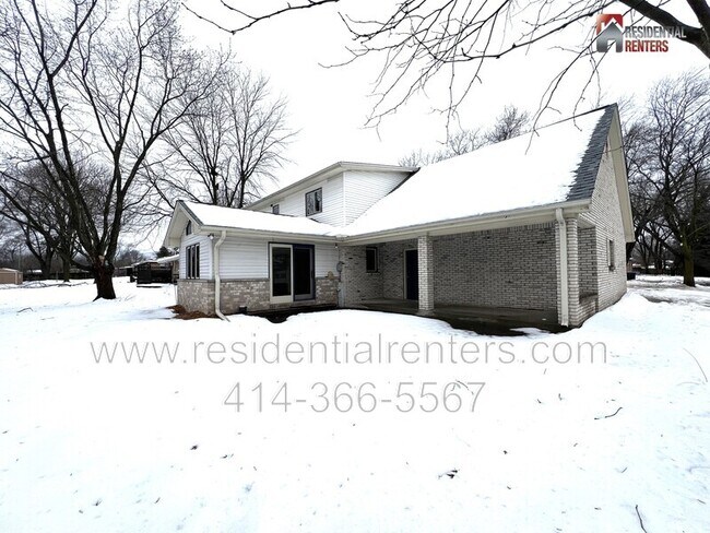 Building Photo - 13311 W Ferguson Rd