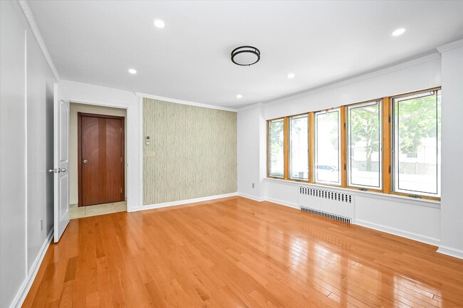 Building Photo - 73-04 173rd St