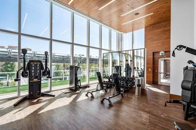 Building Photo - 200 SE Mizner Blvd