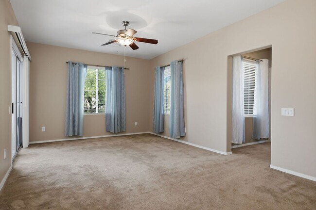 Building Photo - 6655 Flaminian Ln