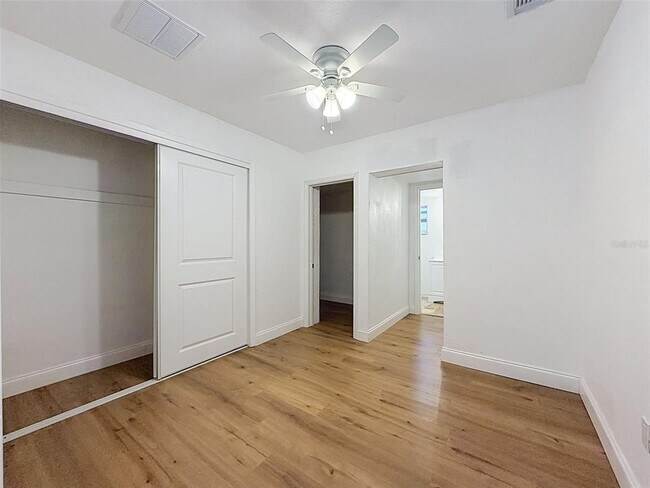 Building Photo - 3316 W Nassau St