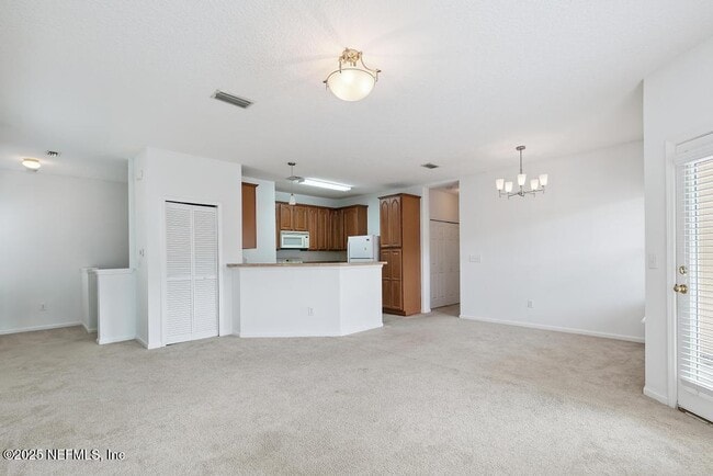 Building Photo - 7202 Deerfoot Cir