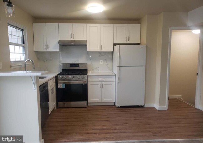 Building Photo - 9613 Baron Pl