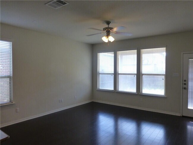 Building Photo - 16029 Hampton Bliss Trce